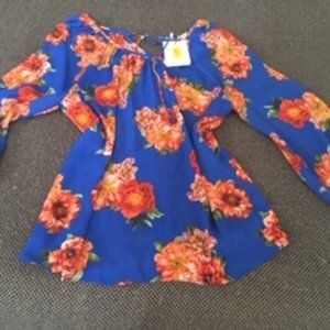 Gibson Latimer Floral Top